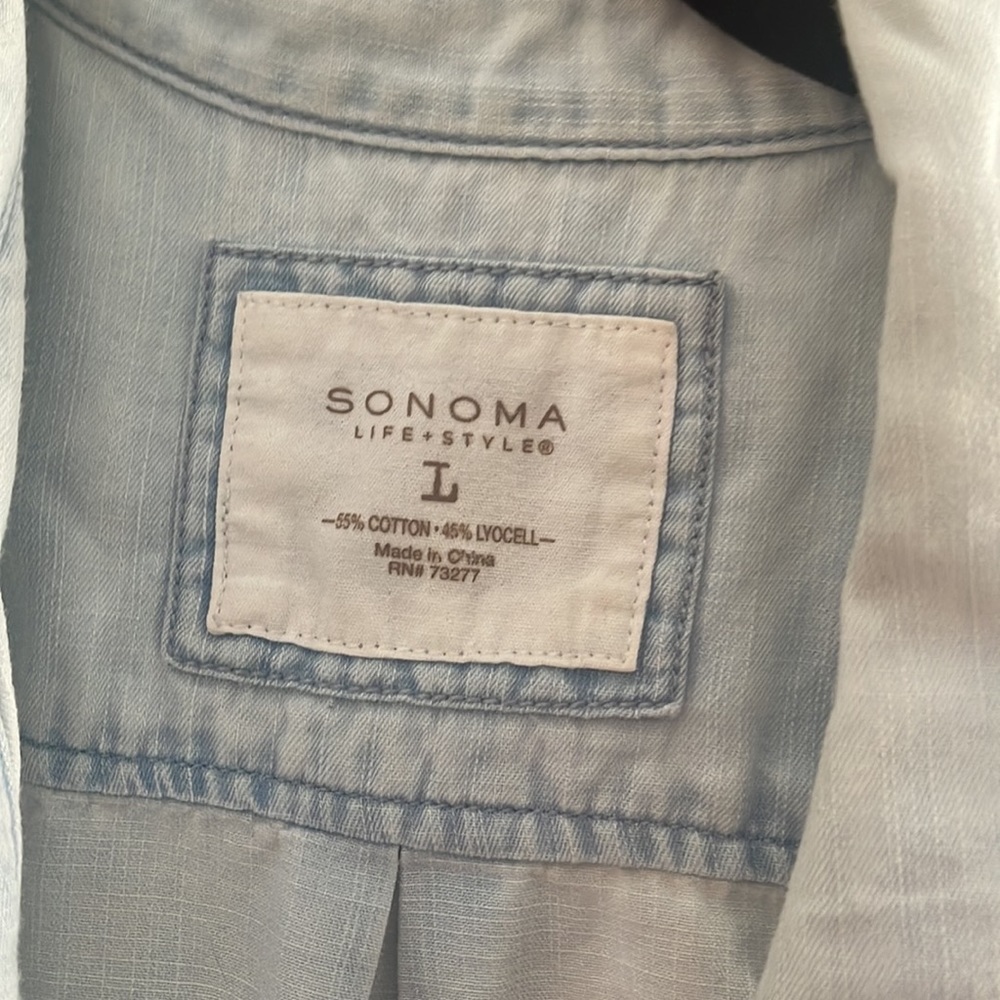 Button up chambray top - Picture 2 of 3